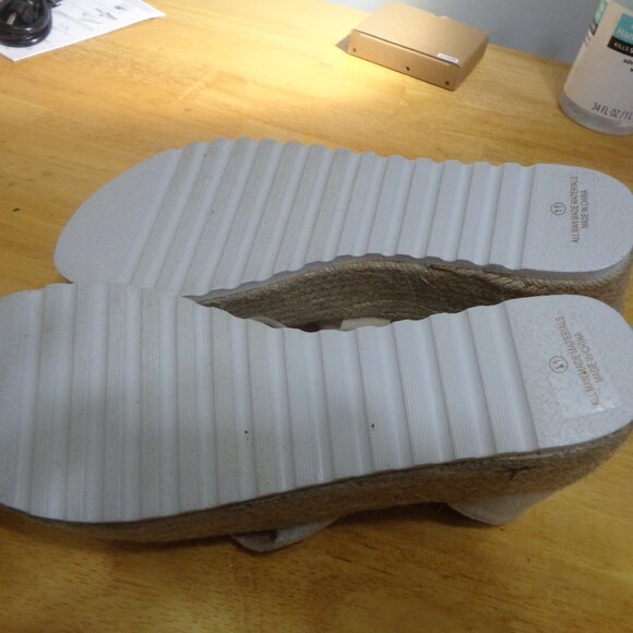 AWS Wedge Sz 11 NWOT - Picture 8 of 8